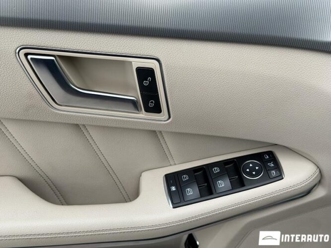 Mercedes E 400 43 interauto-car