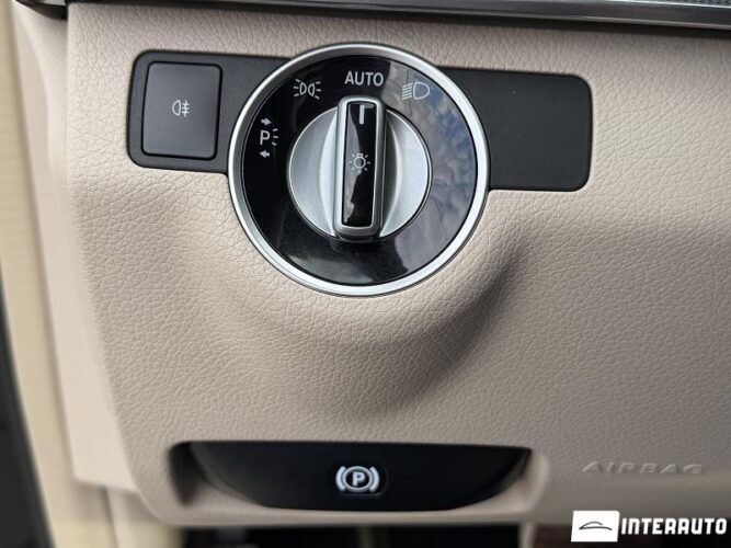 Mercedes E 400 44 interauto-car