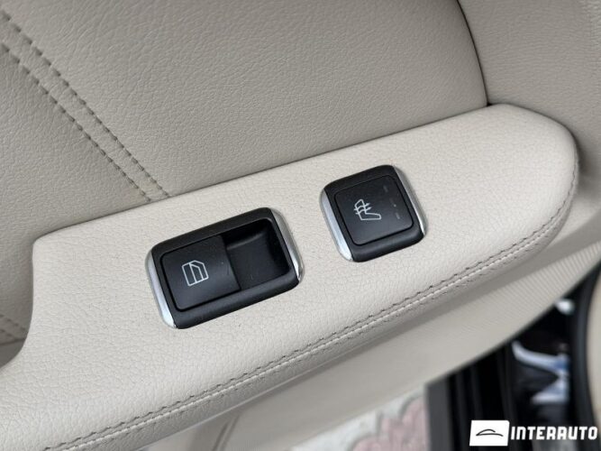 Mercedes E 400 53 interauto-car