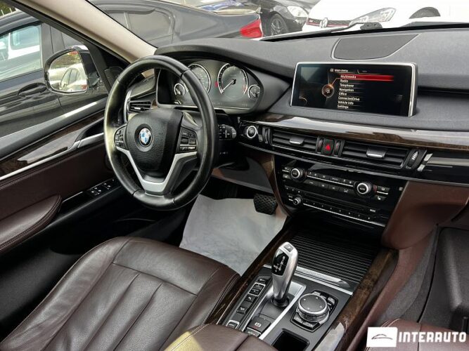 BMW X5 4.0e 41 interauto-car
