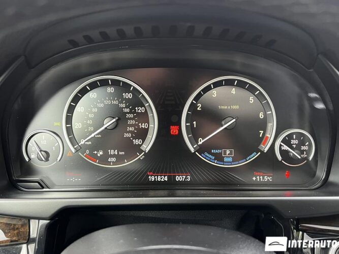 BMW X5 4.0e 44 interauto-car