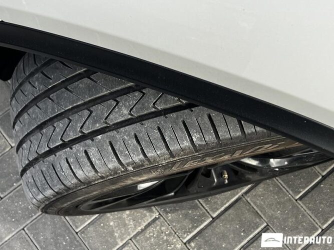 BMW X5 4.0e 59 interauto-car