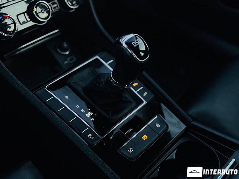 Skoda Superb 22 automobil-interauto