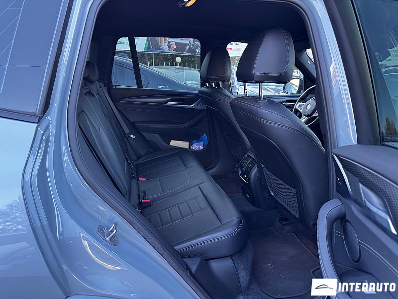 BMW X3 2.0D 18 automobil-interauto