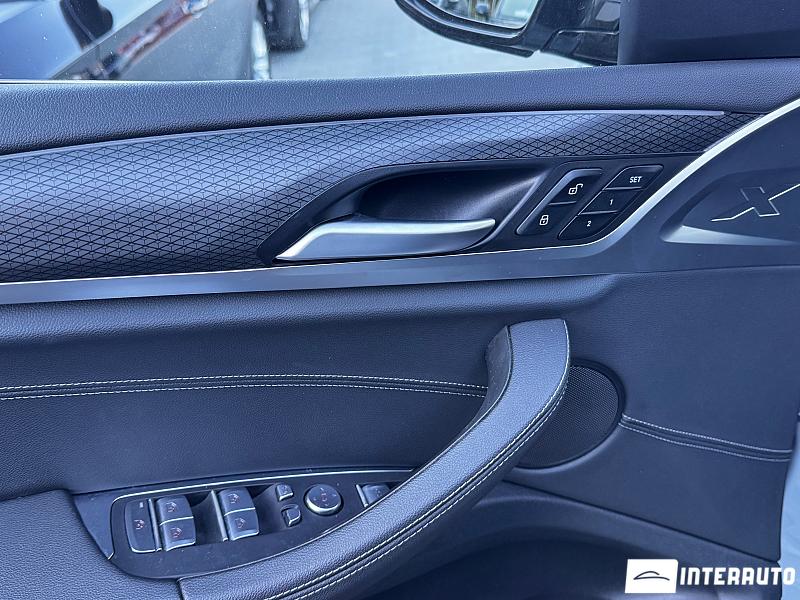 BMW X3 2.0D 26 automobil-interauto