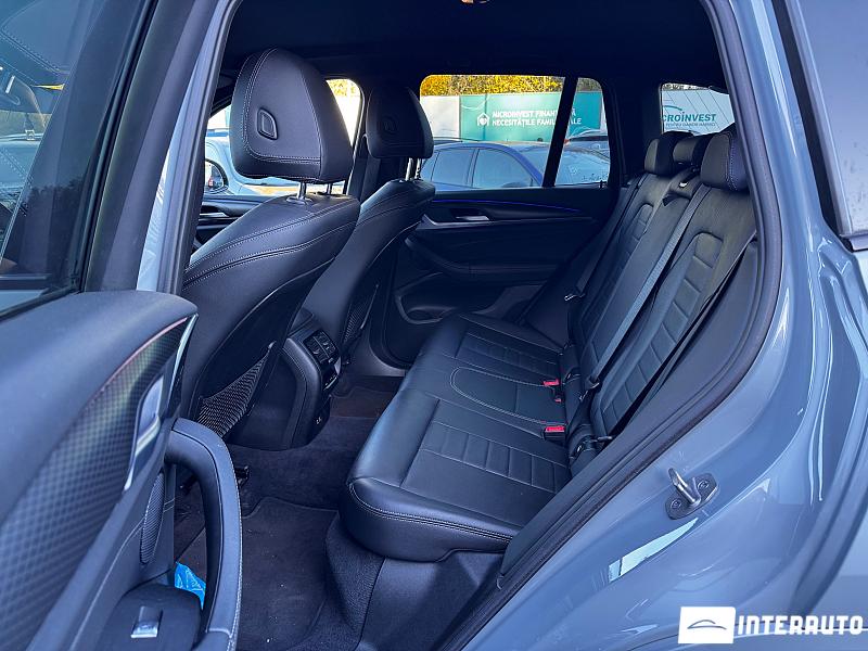 BMW X3 2.0D 17 automobil-interauto