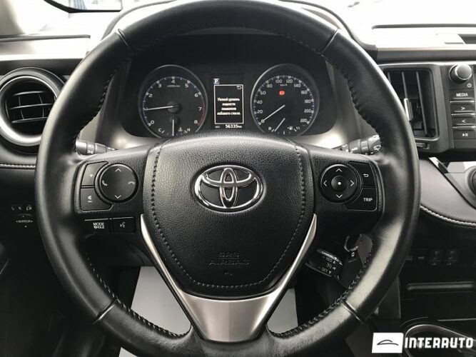 Toyota Rav-4 27 interauto-car