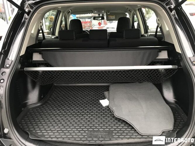 Toyota Rav-4 30 interauto-car