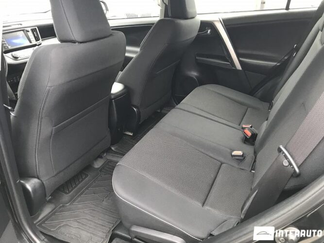 Toyota Rav-4 29 interauto-car