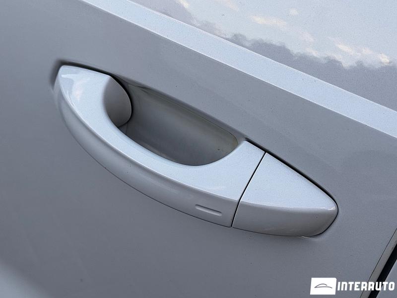 Audi Q3 26 automobil-interauto