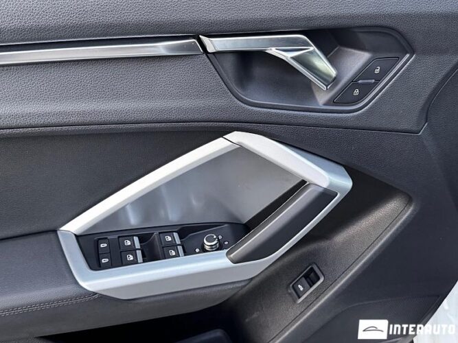 Audi Q3 40 interauto-car