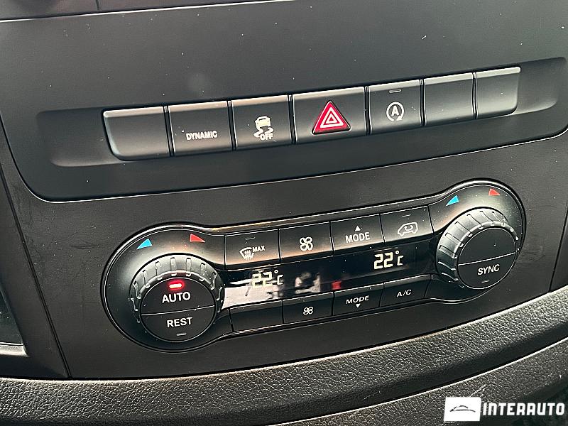 Mercedes Vito 25 automobil-interauto