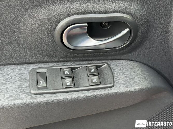 Dacia Lodgy Stepway 39 interauto-car