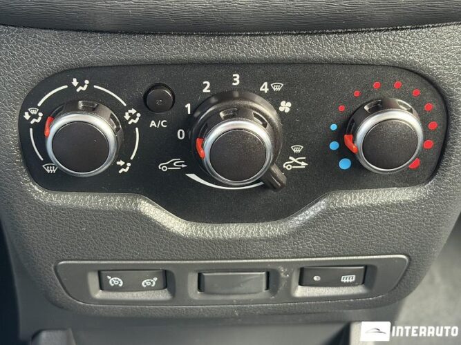 Dacia Lodgy Stepway 45 interauto-car