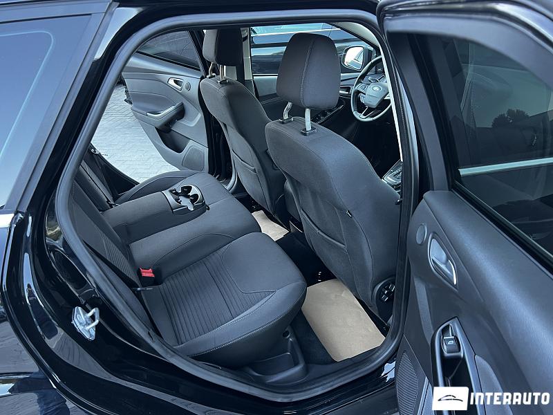 Ford Focus 22 automobil-interauto