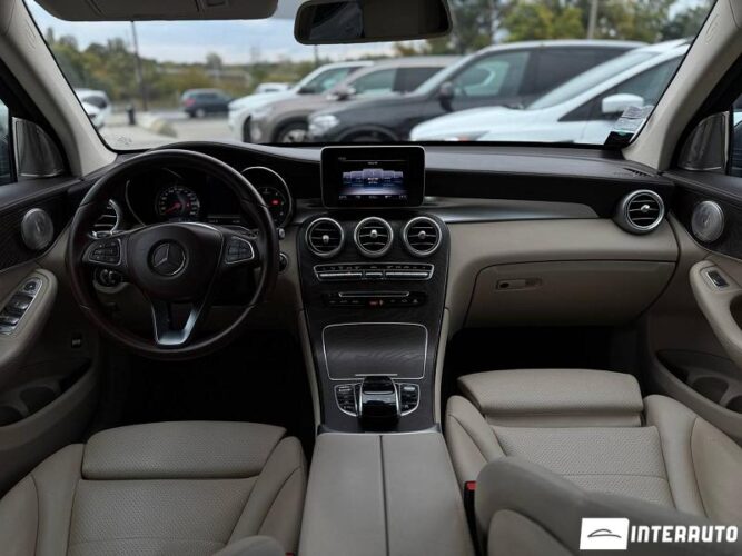 Mercedes GLC 250d 36 interauto-car