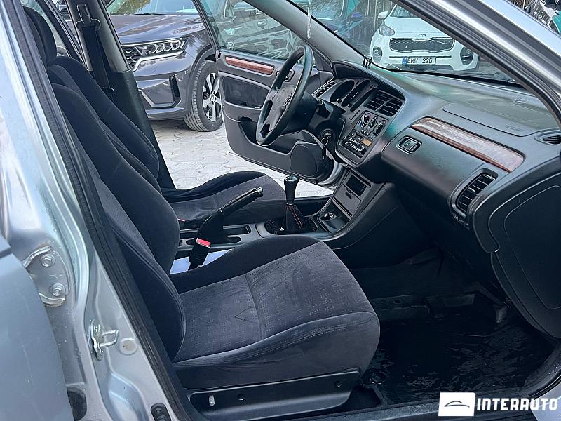 Honda Accord 15 automobil-interauto