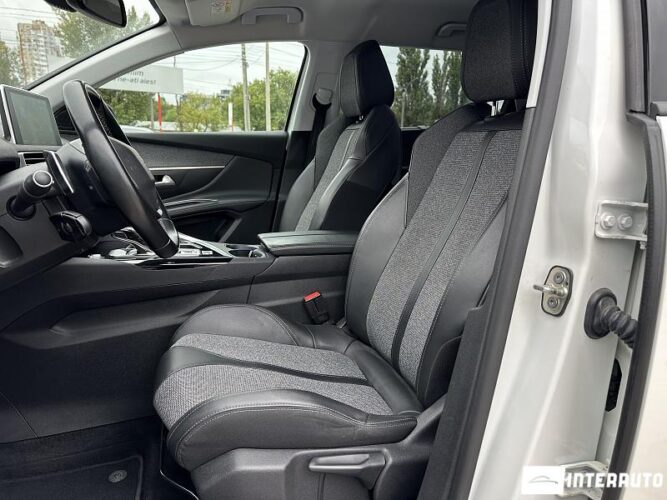 Peugeot 5008 37 interauto-car