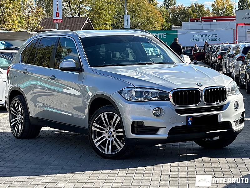 BMW X5 2.5D 13 automobil-interauto