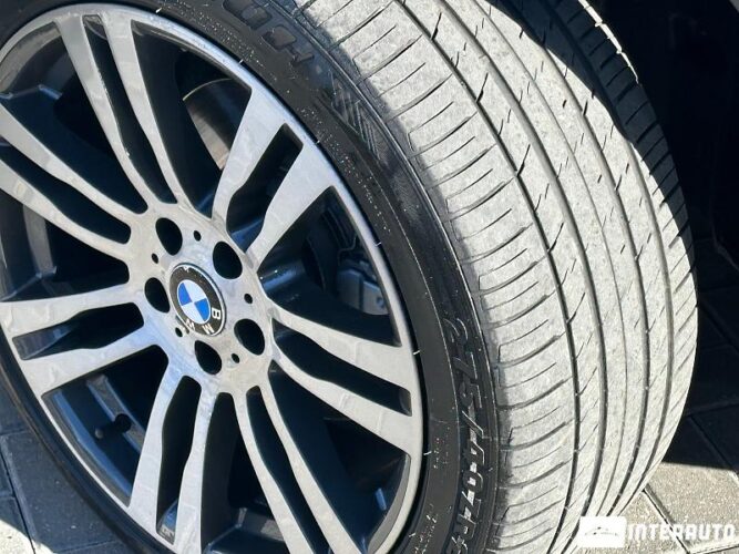 BMW X5 2.5D 42 interauto-car