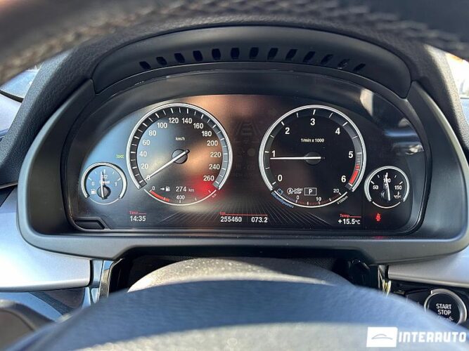 BMW X5 2.5D 35 interauto-car