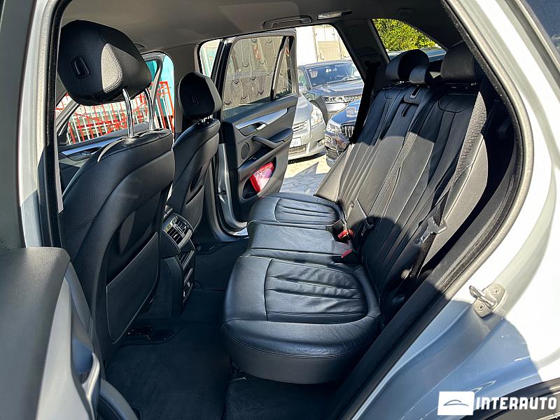 BMW X5 2.5D 25 automobil-interauto