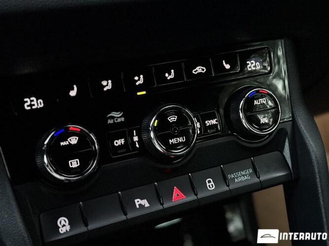 Skoda Karoq 54 interauto-car