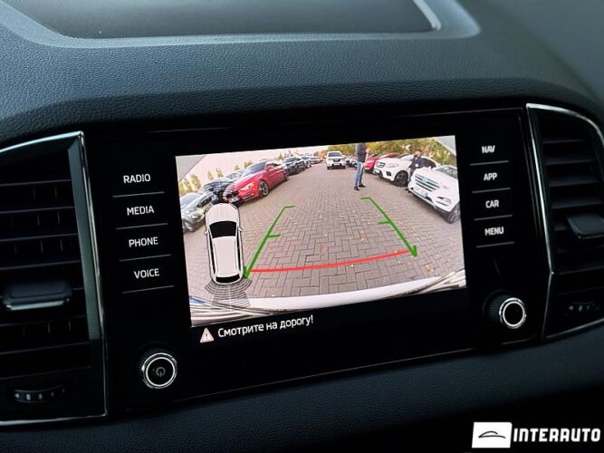 Skoda Karoq 51 interauto-car