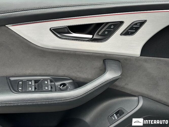 Audi Q8 56 interauto-car