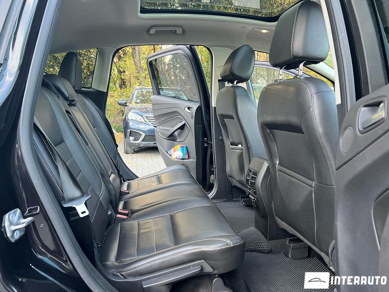 Ford C-MAX 31 automobil-interauto