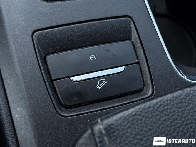 Ford Fusion 46 interauto-car