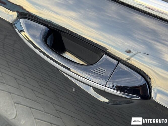 Ford Fusion 54 interauto-car