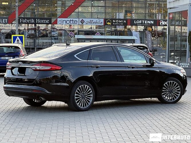 Ford Fusion 36 interauto-car