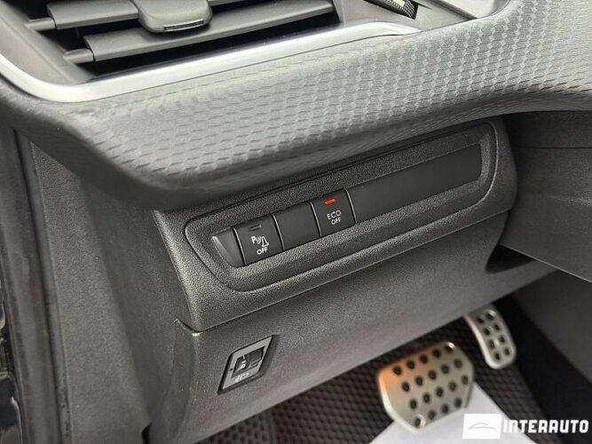 Peugeot 2008 34 interauto-car