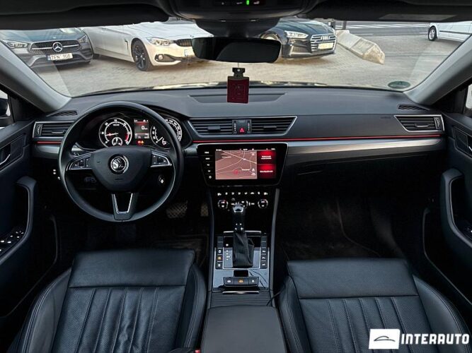 Skoda Superb 39 interauto-car