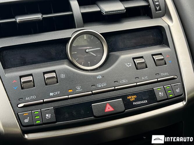 Lexus NX 300H 49 interauto-car