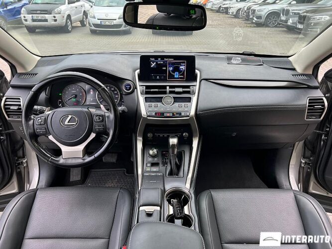 Lexus NX 300H 44 interauto-car