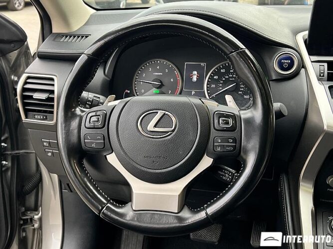 Lexus NX 300H 45 interauto-car