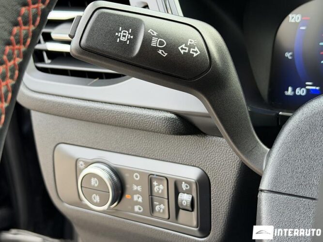 Ford Kuga 43 interauto-car