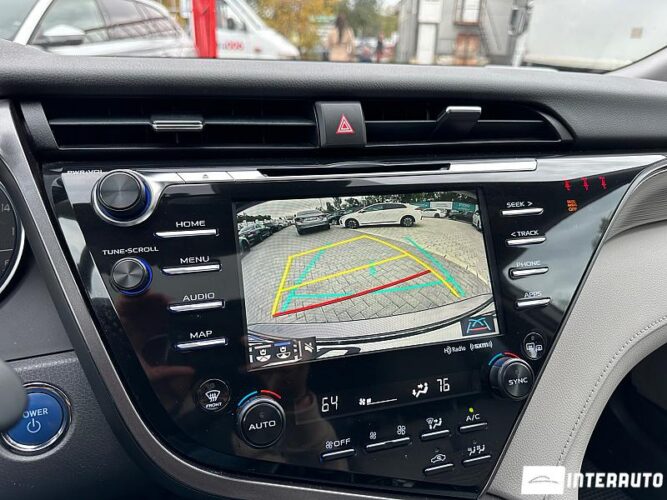 Toyota Camry 42 interauto-car