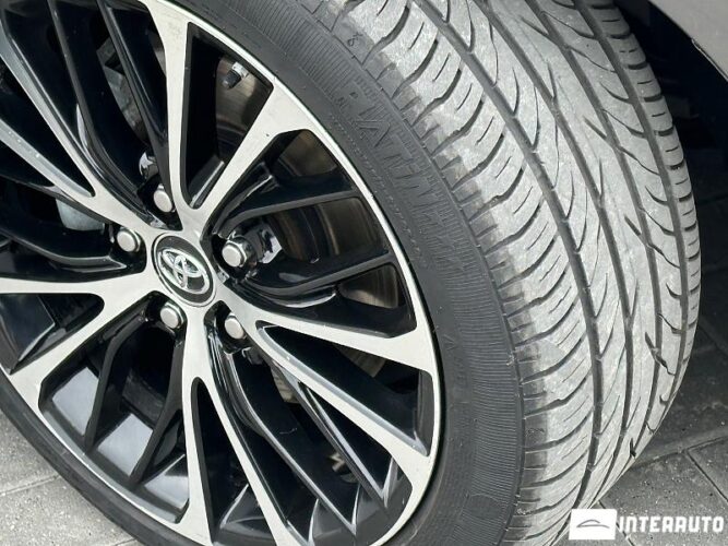 Toyota Camry 51 interauto-car