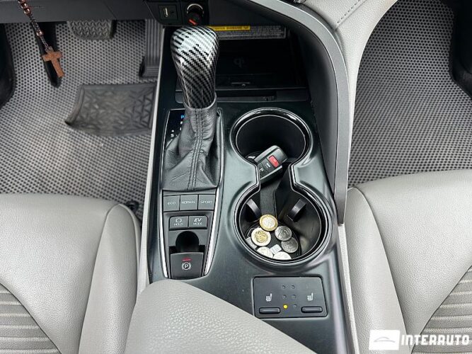 Toyota Camry 46 interauto-car