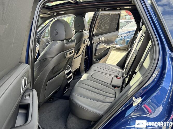 BMW X5 2.5D 51 interauto-car