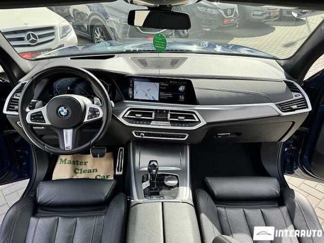 BMW X5 2.5D 42 interauto-car