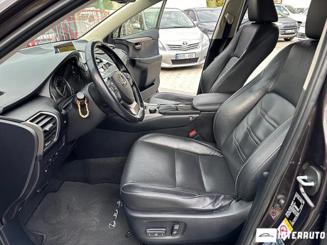 Lexus NX 300H 36 interauto-car