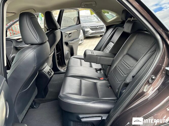 Lexus NX 300H 47 interauto-car