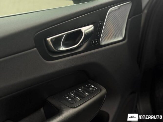 Volvo XC 60 53 interauto-car