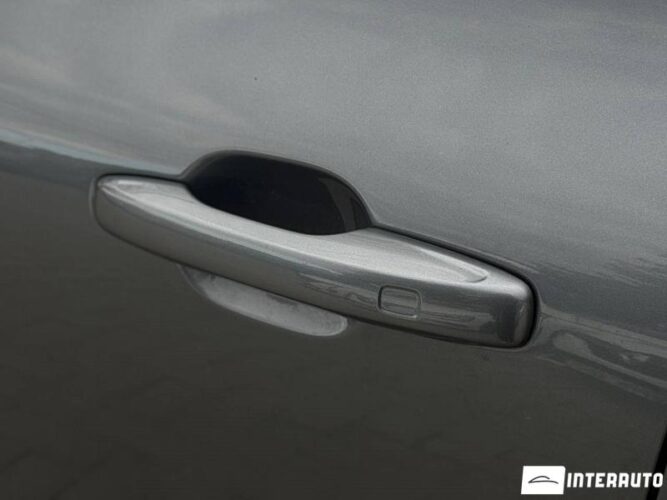 Volvo XC 60 51 interauto-car