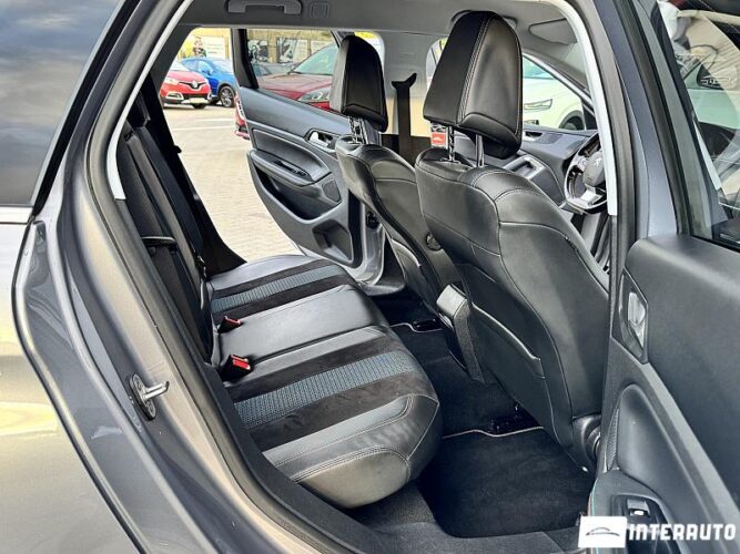 Peugeot 308 45 interauto-car