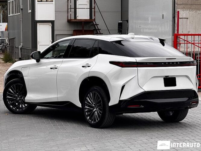 Lexus RZ 450e 38 interauto-car